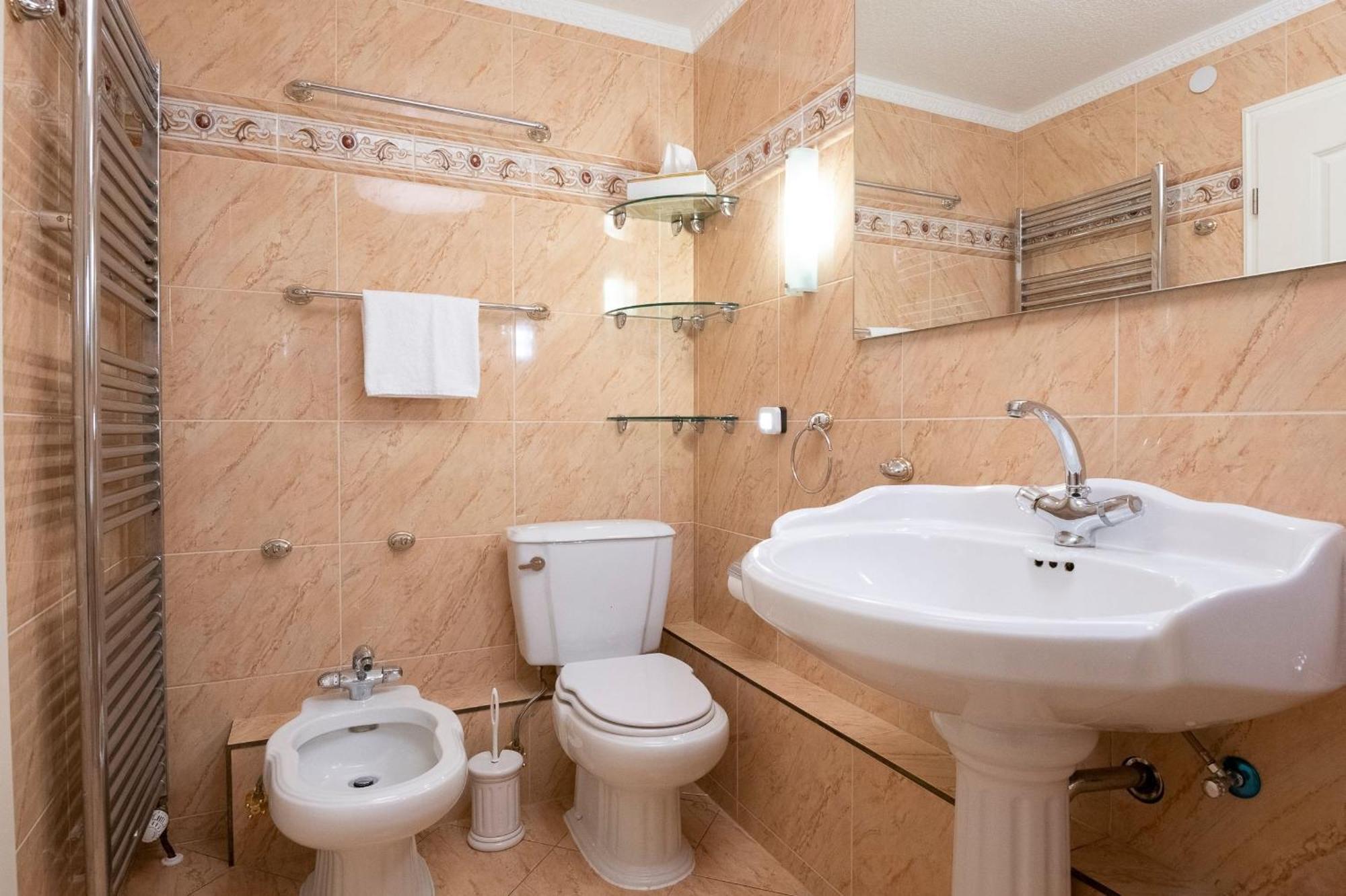 Rosenstrasse 1B Suite Греміц Екстер'єр фото